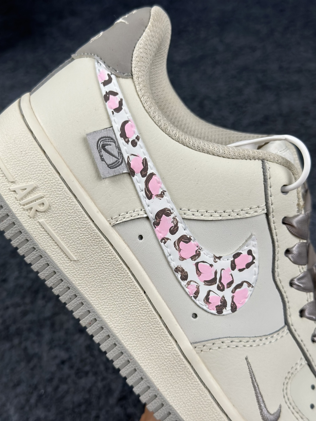 Nike Air Force 1 Low 耐克 空军一号低帮 DIY定制联名款 FB1839-323-Top High Quatity Cheap Sneakers Fashion Clothing Clothes Bags handbags Shoes of all Brand wholesale With The best Quality And Beautiful Price from China Factory Chinese suppliers wholesaler seller Nike Air Force 1 Low 耐克 空军一号低帮 DIY定制联名款 FB1839-323
