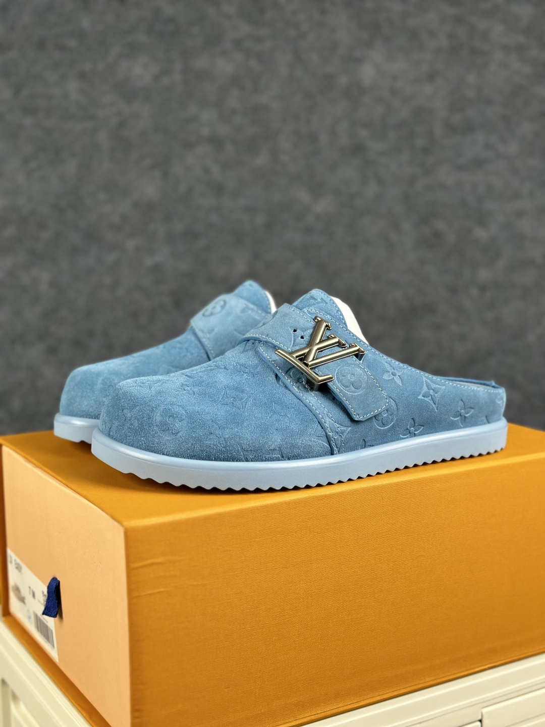 400 Lv 驴家 Easy 绒面小牛皮 勃肯半包头拖鞋