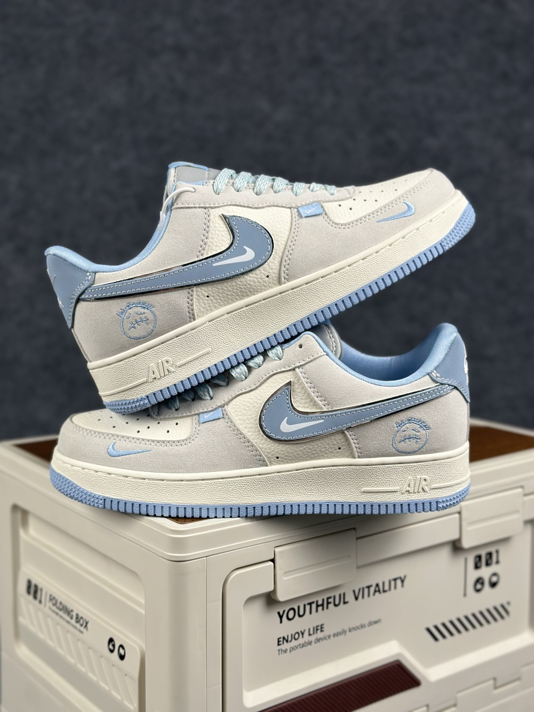 Nike Air Force 1 Low 耐克 空军一号低帮 DIY定制联名款 SS1979-022-Top High Quatity Cheap Sneakers Fashion Clothing Clothes Bags handbags Shoes of all Brand wholesale With The best Quality And Beautiful Price from China Factory Chinese suppliers wholesaler seller Nike Air Force 1 Low 耐克 空军一号低帮 DIY定制联名款 SS1979-022