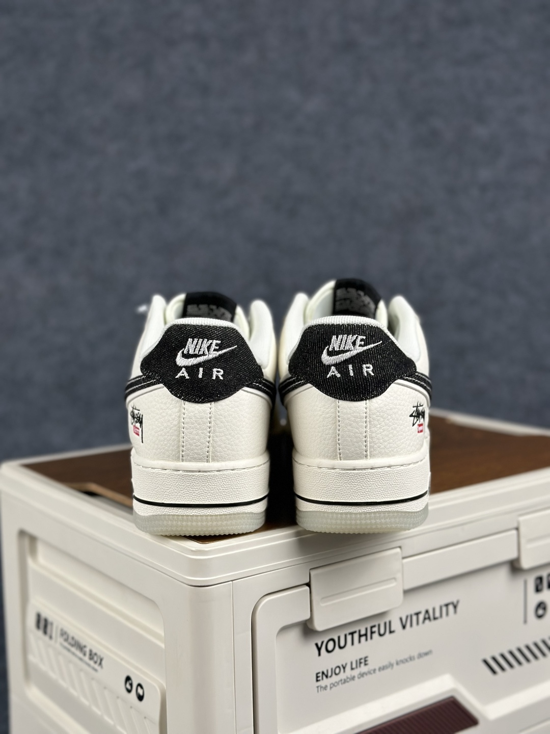 纯原上新 Nike Air Force 1 Low 耐克 空军一号低帮 DIY定制联名款 DN9688-105-Top High Quatity Cheap Sneakers Fashion Clothing Clothes Bags handbags Shoes of all Brand wholesale With The best Quality And Beautiful Price from China Factory Chinese suppliers wholesaler seller 纯原上新 Nike Air Force 1 Low 耐克 空军一号低帮 DIY定制联名款 DN9688-105