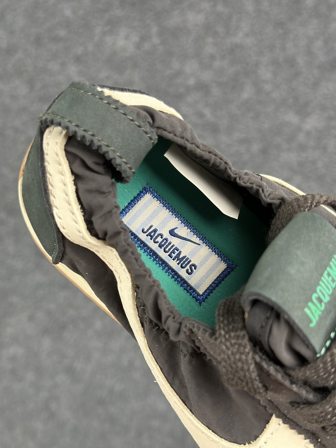 Jacquemus x Nike Moon Shoe SP 网红薄底低帮生活休闲鞋 HV8547-001-Top High Quatity Cheap Sneakers Fashion Clothing Clothes Bags handbags Shoes of all Brand wholesale With The best Quality And Beautiful Price from China Factory Chinese suppliers wholesaler seller Jacquemus x Nike Moon Shoe SP 网红薄底低帮生活休闲鞋 HV8547-001