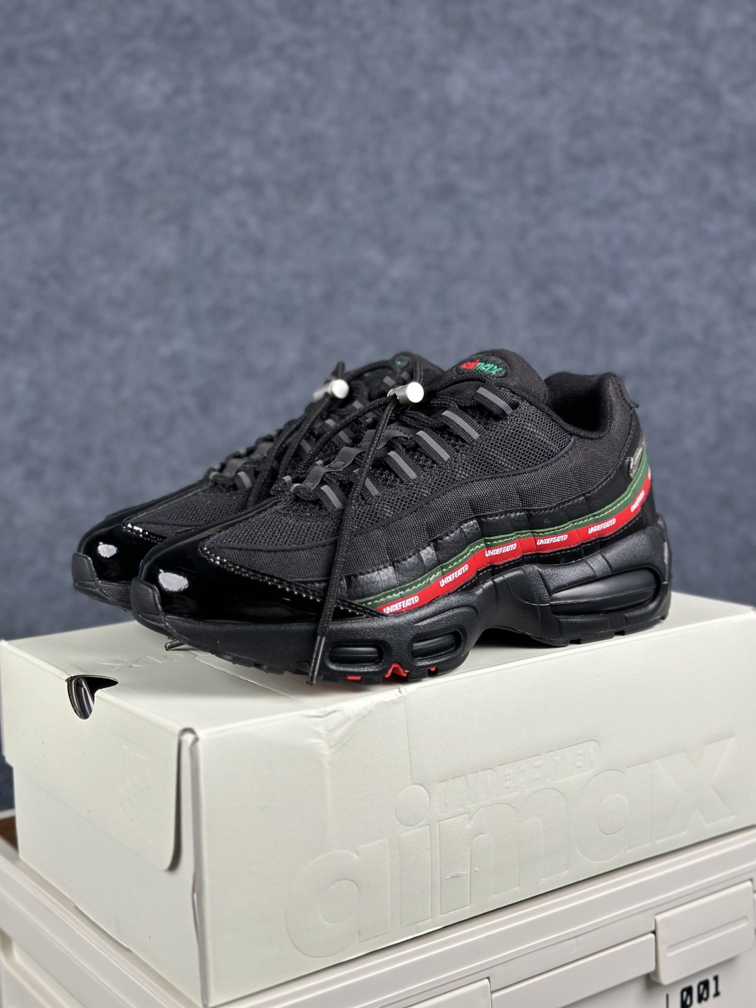 外贸超人气顶流单品 XP纯原版 UNDEFEATED x NK Air Max 95 ” Black ” 五道杠联名款低帮休闲运动鞋 IB4453-001-Top High Quatity Cheap Sneakers Fashion Clothing Clothes Bags handbags Shoes of all Brand wholesale With The best Quality And Beautiful Price from China Factory Chinese suppliers wholesaler seller 外贸超人气顶流单品 XP纯原版 UNDEFEATED x NK Air Max 95 ” Black ” 五道杠联名款低帮休闲运动鞋 IB4453-001