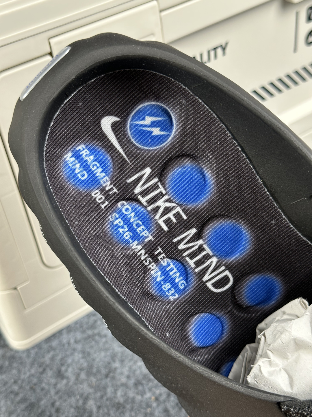 RL正确版出货 Nike Mind 001 深红拖鞋 神经科学足底按摩包头拖鞋 IQ8502-001-Top High Quatity Cheap Sneakers Fashion Clothing Clothes Bags handbags Shoes of all Brand wholesale With The best Quality And Beautiful Price from China Factory Chinese suppliers wholesaler seller RL正确版出货 Nike Mind 001 深红拖鞋 神经科学足底按摩包头拖鞋 IQ8502-001