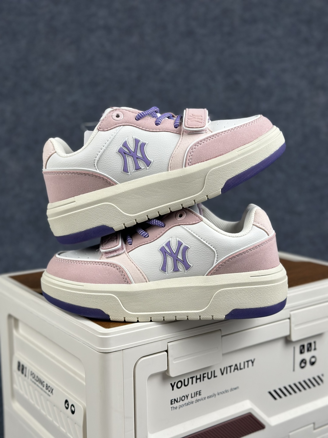 MLB CHUNKY LINER FRESH 纽约洋基队 时尚拼接撞色 立体LO厚底复古 舒适百搭学长鞋 3ASXM086N-50PPS(GP005) 标准紫色/标准白色-Top High Quatity Cheap Sneakers Fashion Clothing Clothes Bags handbags Shoes of all Brand wholesale With The best Quality And Beautiful Price from China Factory Chinese suppliers wholesaler seller MLB CHUNKY LINER FRESH 纽约洋基队 时尚拼接撞色 立体LO厚底复古 舒适百搭学长鞋 3ASXM086N-50PPS(GP005) 标准紫色/标准白色
