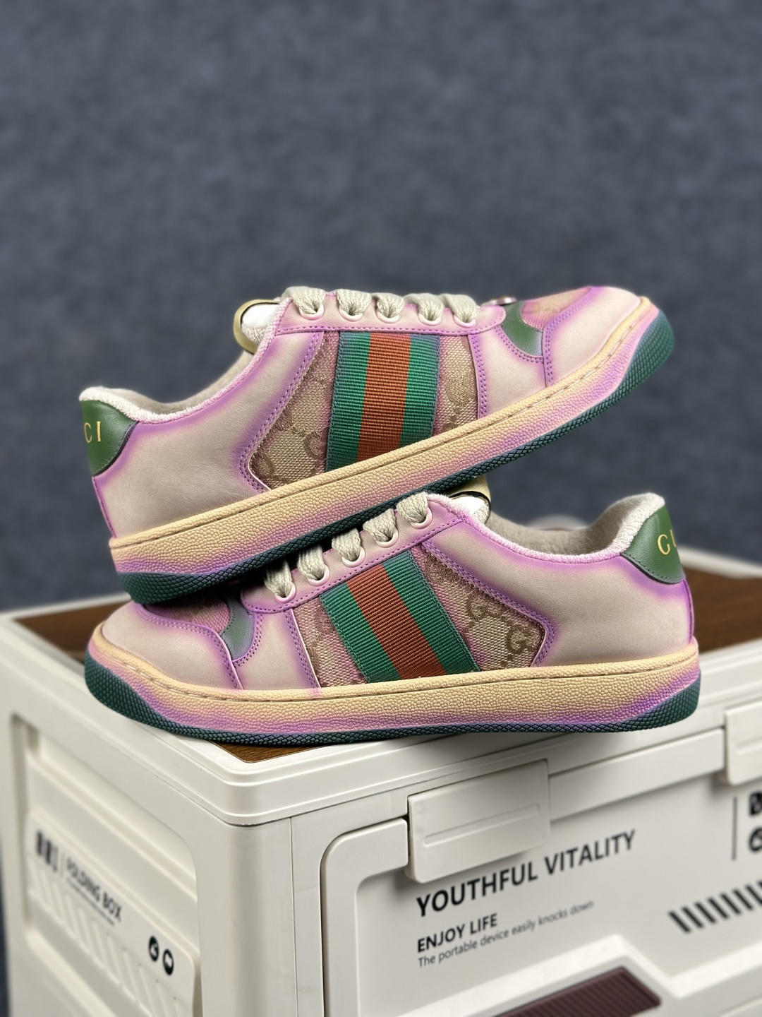 350 Gucci 最新配色 Screener系列 做旧喷绘-Chinese UA Cheap High Quatity Brand Clothes Bags handbags Sneakers wholesale wholesaler seller from China Factory suppliers Fashion Clothing Shoes best Quality Beautiful Price 350 Gucci 最新配色 Screener系列 做旧喷绘