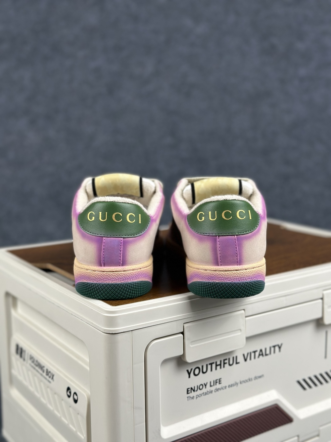 350 Gucci 最新配色 Screener系列 做旧喷绘-Chinese UA Cheap High Quatity Brand Clothes Bags handbags Sneakers wholesale wholesaler seller from China Factory suppliers Fashion Clothing Shoes best Quality Beautiful Price 350 Gucci 最新配色 Screener系列 做旧喷绘