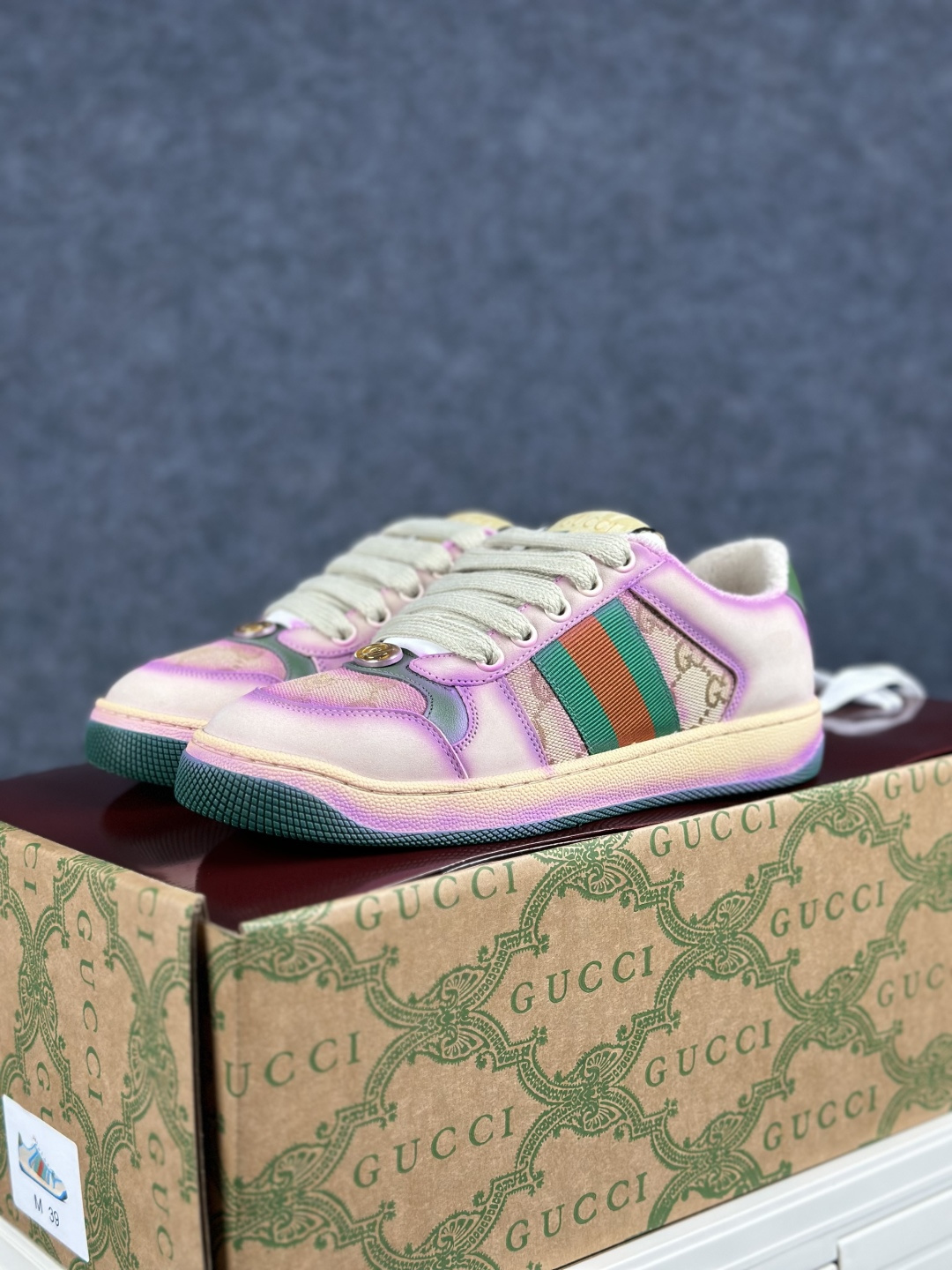 350 Gucci 最新配色 Screener系列 做旧喷绘-Chinese UA Cheap High Quatity Brand Clothes Bags handbags Sneakers wholesale wholesaler seller from China Factory suppliers Fashion Clothing Shoes best Quality Beautiful Price 350 Gucci 最新配色 Screener系列 做旧喷绘