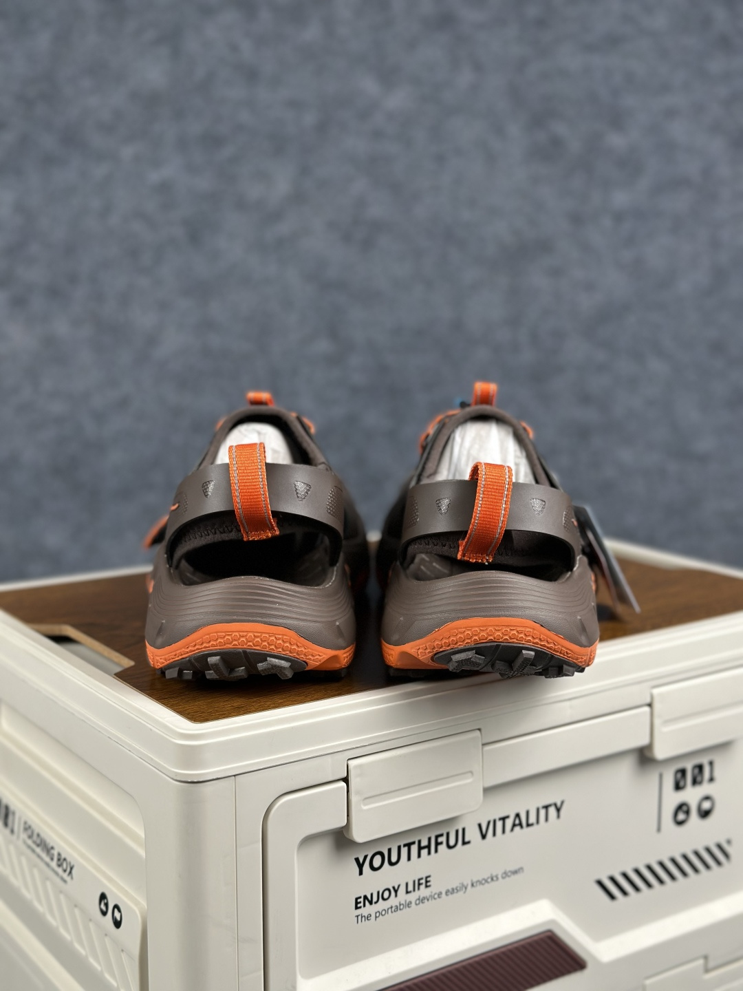 220 HOKA One One Vibram 轻量溯溪鞋 原鞋开发 市面最强品质 1016311-BR-Chinese UA Cheap High Quatity Brand Clothes Bags handbags Sneakers wholesale wholesaler seller from China Factory suppliers Fashion Clothing Shoes best Quality Beautiful Price 220 HOKA One One Vibram 轻量溯溪鞋 原鞋开发 市面最强品质 1016311-BR