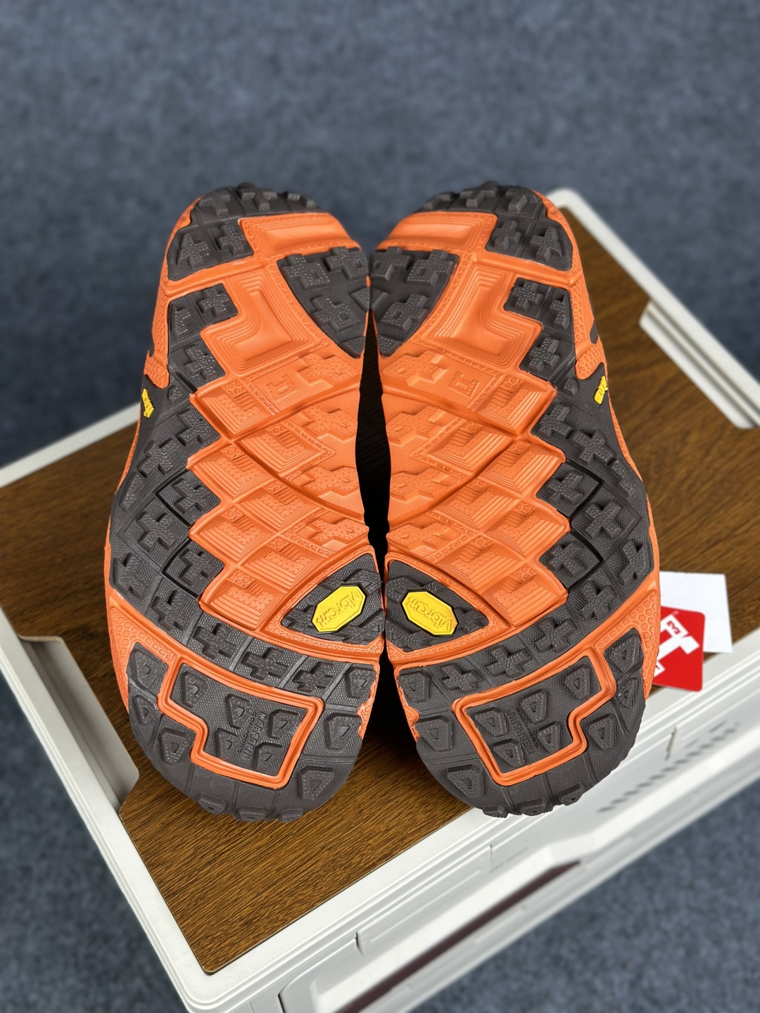 220 HOKA One One Vibram 轻量溯溪鞋 原鞋开发 市面最强品质 1016311-BR-Chinese UA Cheap High Quatity Brand Clothes Bags handbags Sneakers wholesale wholesaler seller from China Factory suppliers Fashion Clothing Shoes best Quality Beautiful Price 220 HOKA One One Vibram 轻量溯溪鞋 原鞋开发 市面最强品质 1016311-BR
