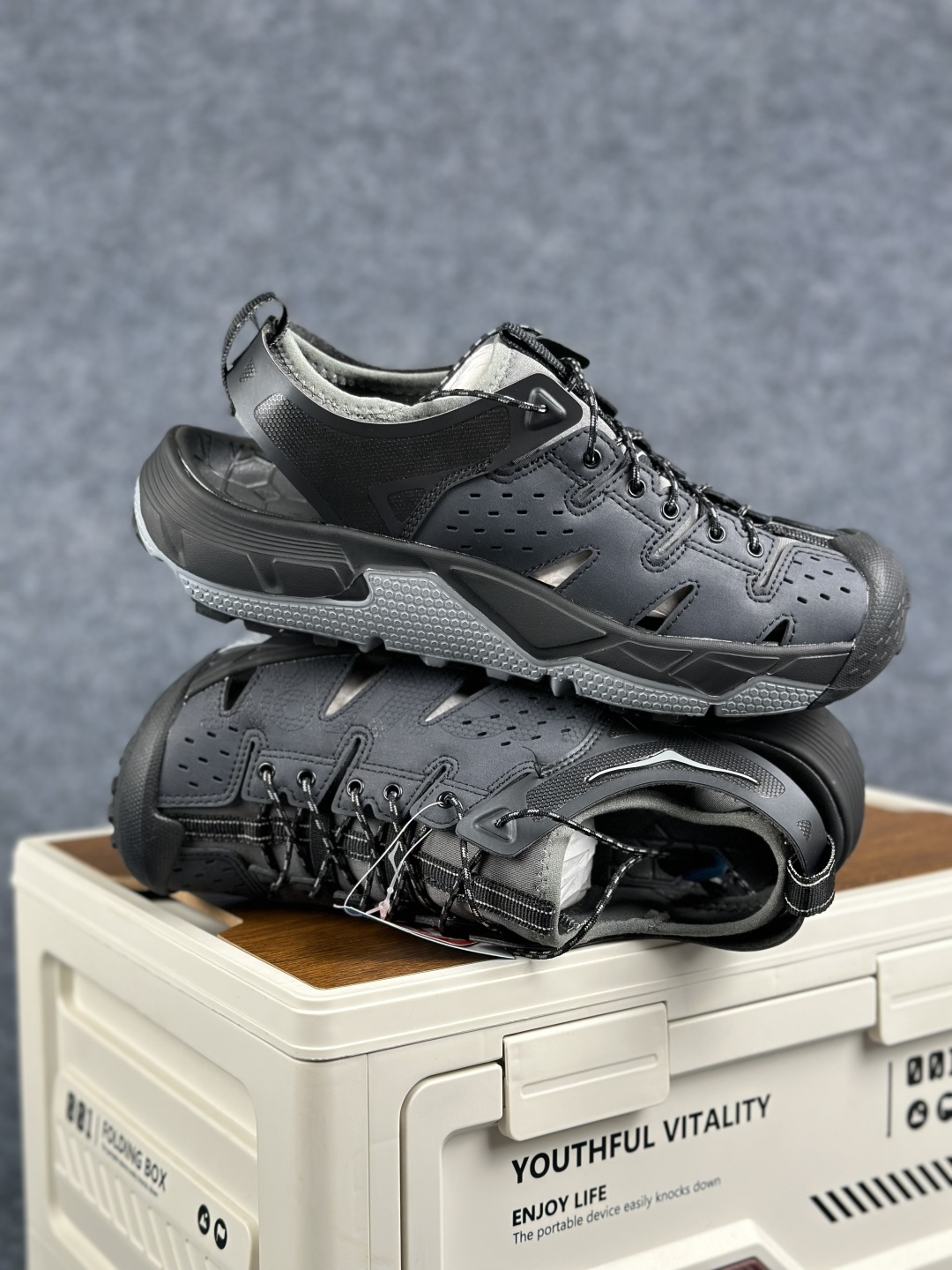 220 HOKA One One Vibram 轻量溯溪鞋 1016311-ATBC
