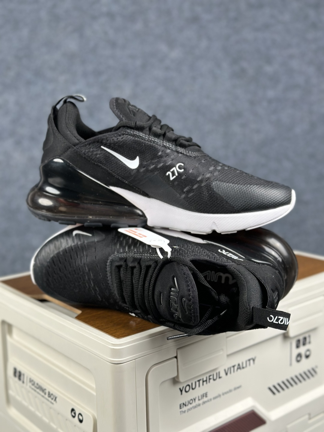 Nike Air Max 270 低帮气垫跑鞋 max270黑银钩 AH8050-002-Top High Quatity Cheap Sneakers Fashion Clothing Clothes Bags handbags Shoes of all Brand wholesale With The best Quality And Beautiful Price from China Factory Chinese suppliers wholesaler seller Nike Air Max 270 低帮气垫跑鞋 max270黑银钩 AH8050-002