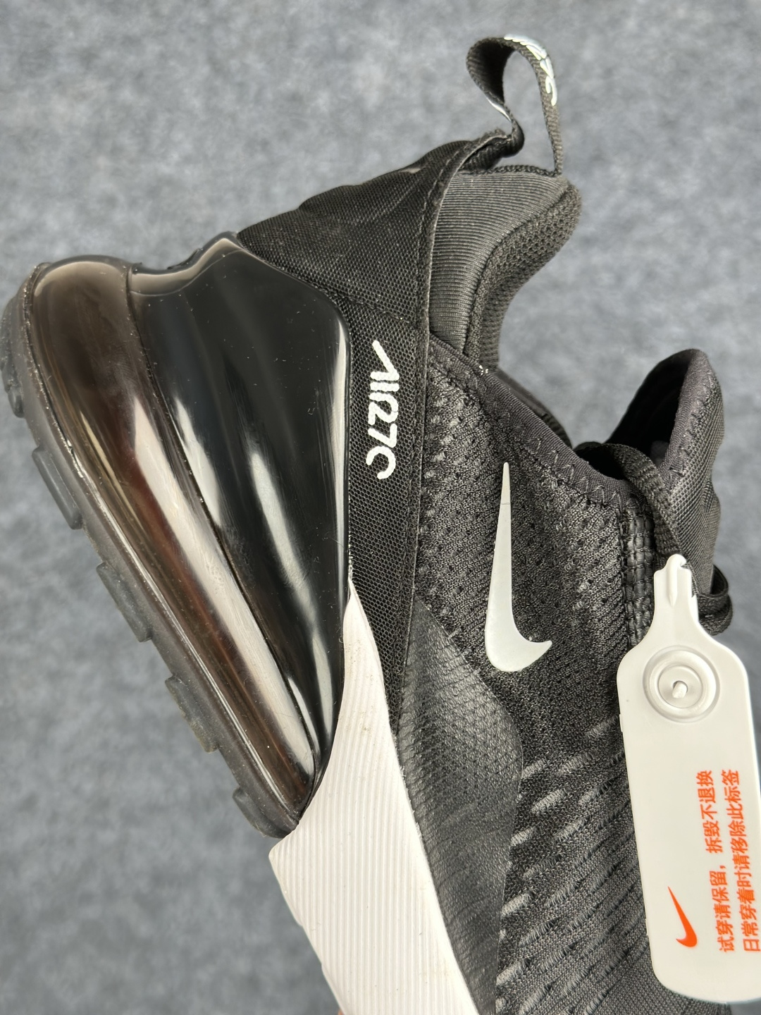 Nike Air Max 270 低帮气垫跑鞋 max270黑银钩 AH8050-002-Top High Quatity Cheap Sneakers Fashion Clothing Clothes Bags handbags Shoes of all Brand wholesale With The best Quality And Beautiful Price from China Factory Chinese suppliers wholesaler seller Nike Air Max 270 低帮气垫跑鞋 max270黑银钩 AH8050-002
