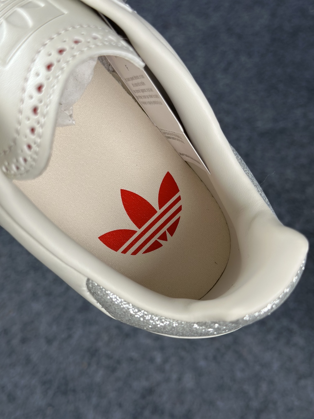 HZ版Adidas Originals Samba 阿迪达斯三叶草 桑巴舞系列绅士德训足球风百搭低帮休闲运动板鞋 HP3658-Top High Quatity Cheap Sneakers Fashion Clothing Clothes Bags handbags Shoes of all Brand wholesale With The best Quality And Beautiful Price from China Factory Chinese suppliers wholesaler seller HZ版Adidas Originals Samba 阿迪达斯三叶草 桑巴舞系列绅士德训足球风百搭低帮休闲运动板鞋 HP3658