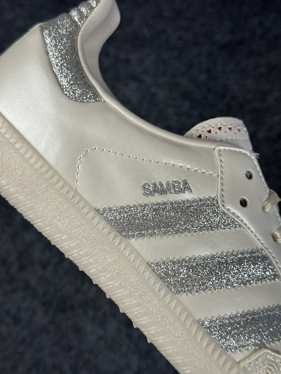 HZ版Adidas Originals Samba 阿迪达斯三叶草 桑巴舞系列绅士德训足球风百搭低帮休闲运动板鞋 HP3658-Top High Quatity Cheap Sneakers Fashion Clothing Clothes Bags handbags Shoes of all Brand wholesale With The best Quality And Beautiful Price from China Factory Chinese suppliers wholesaler seller HZ版Adidas Originals Samba 阿迪达斯三叶草 桑巴舞系列绅士德训足球风百搭低帮休闲运动板鞋 HP3658