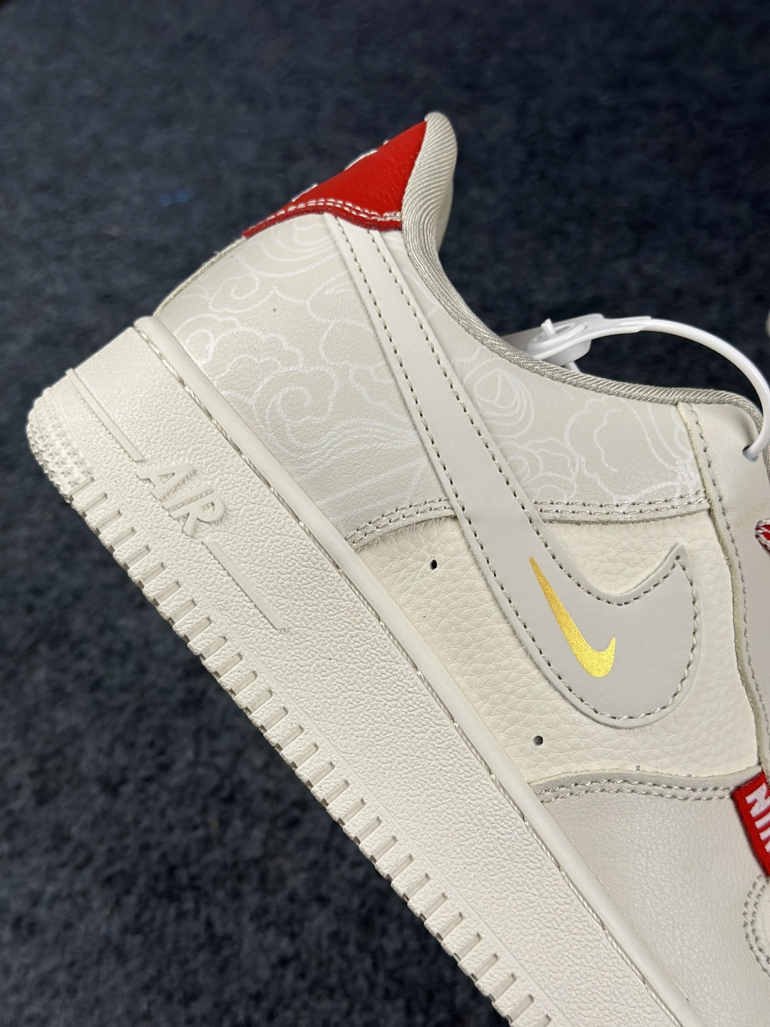 Nike Air Force 1 Low 米红 SS1979-024-Top High Quatity Cheap Sneakers Fashion Clothing Clothes Bags handbags Shoes of all Brand wholesale With The best Quality And Beautiful Price from China Factory Chinese suppliers wholesaler seller Nike Air Force 1 Low 米红 SS1979-024