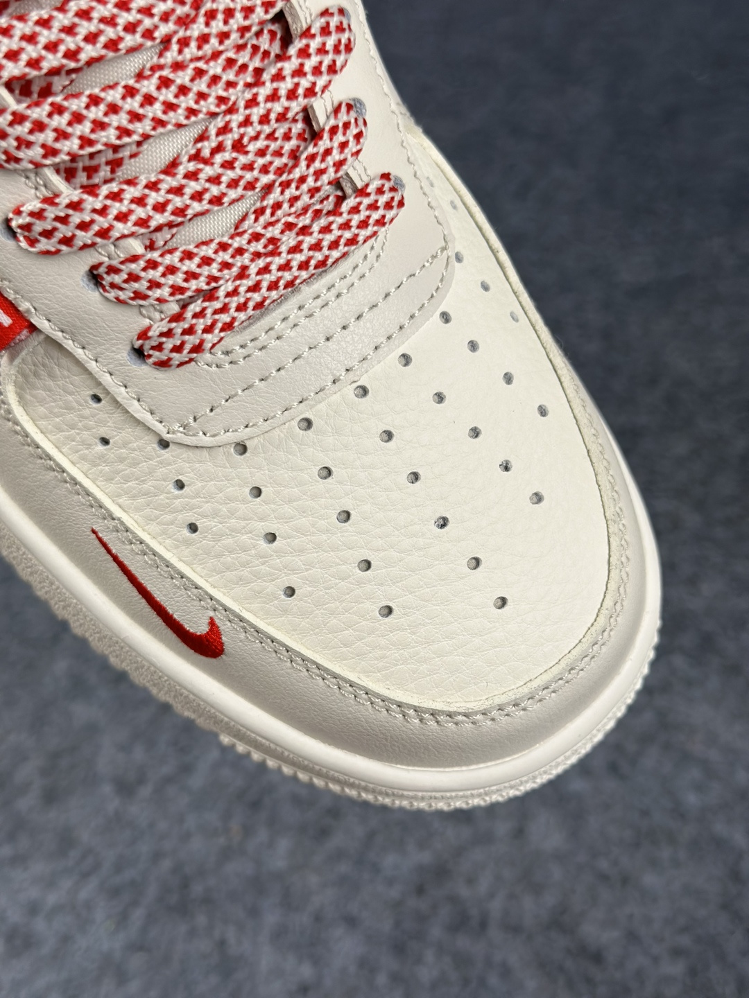 Nike Air Force 1 Low 米红 SS1979-024-Top High Quatity Cheap Sneakers Fashion Clothing Clothes Bags handbags Shoes of all Brand wholesale With The best Quality And Beautiful Price from China Factory Chinese suppliers wholesaler seller Nike Air Force 1 Low 米红 SS1979-024