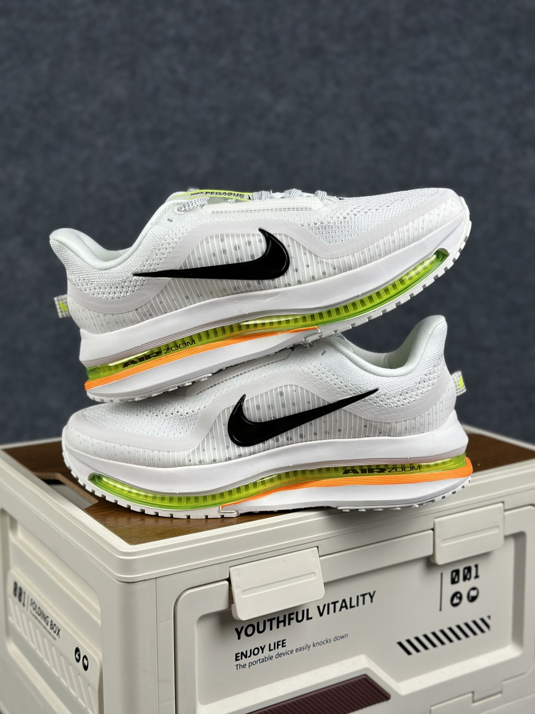 Nike Air Zoom Pegasus Premium 耐克网面全掌气垫缓震跑鞋 HQ2592-105-Top High Quatity Cheap Sneakers Fashion Clothing Clothes Bags handbags Shoes of all Brand wholesale With The best Quality And Beautiful Price from China Factory Chinese suppliers wholesaler seller Nike Air Zoom Pegasus Premium 耐克网面全掌气垫缓震跑鞋 HQ2592-105