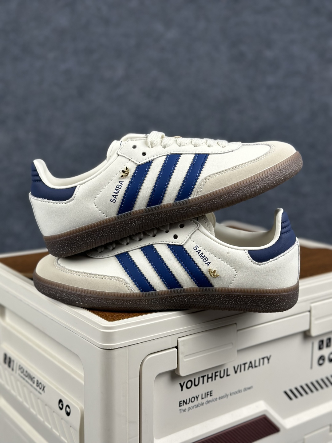 Adidas Originals Samba 阿迪达斯三叶草 桑巴舞系列绅士德训足球风百搭低帮休闲运动板鞋 IH6627-Top High Quatity Cheap Sneakers Fashion Clothing Clothes Bags handbags Shoes of all Brand wholesale With The best Quality And Beautiful Price from China Factory Chinese suppliers wholesaler seller Adidas Originals Samba 阿迪达斯三叶草 桑巴舞系列绅士德训足球风百搭低帮休闲运动板鞋 IH6627