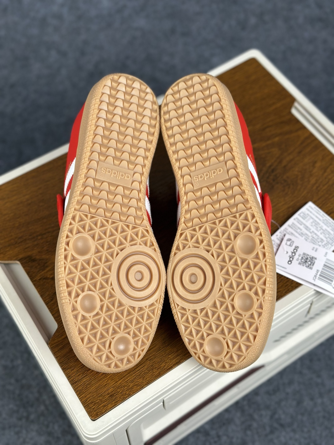 Adidas Originals Samba Jane 阿迪达斯 桑巴德训 玛丽珍舞鞋 JQ6446 红色-Top High Quatity Cheap Sneakers Fashion Clothing Clothes Bags handbags Shoes of all Brand wholesale With The best Quality And Beautiful Price from China Factory Chinese suppliers wholesaler seller Adidas Originals Samba Jane 阿迪达斯 桑巴德训 玛丽珍舞鞋 JQ6446 红色