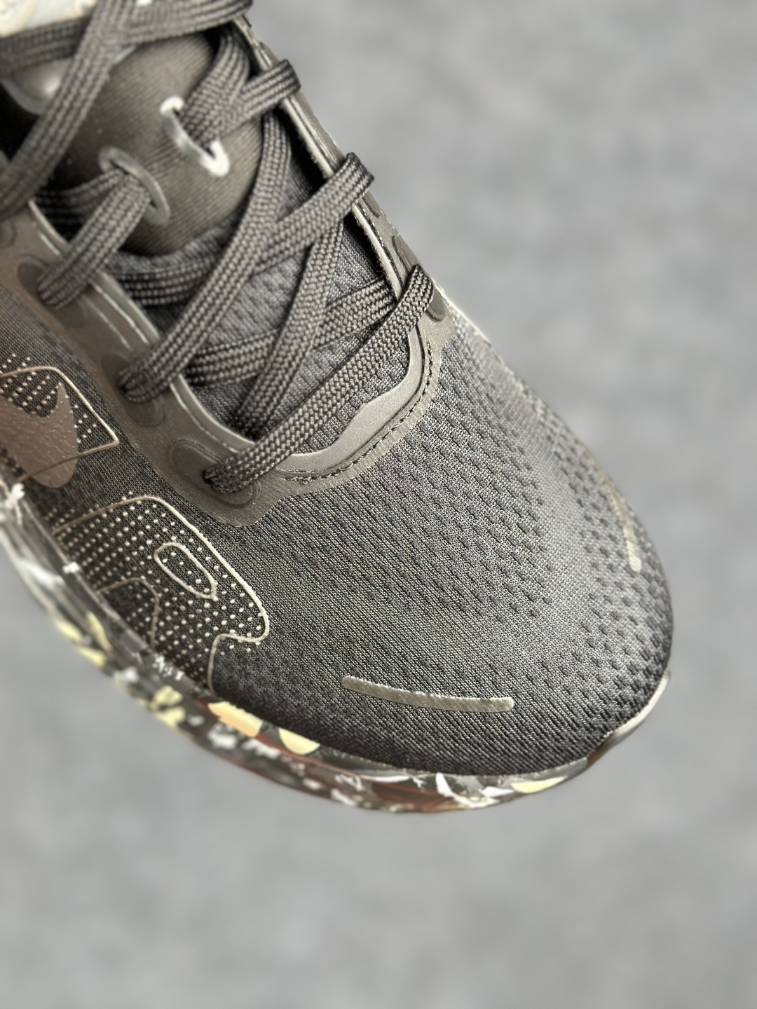 Nike Vomero Premium 低帮跑步鞋黑色 IO7325-001-Top High Quatity Cheap Sneakers Fashion Clothing Clothes Bags handbags Shoes of all Brand wholesale With The best Quality And Beautiful Price from China Factory Chinese suppliers wholesaler seller Nike Vomero Premium 低帮跑步鞋黑色 IO7325-001