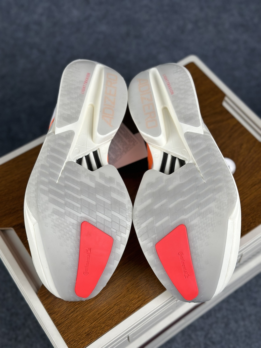 Adidas Adizero Adios Pro 4 阿迪马拉松跑鞋白橙 JR7088-Top High Quatity Cheap Sneakers Fashion Clothing Clothes Bags handbags Shoes of all Brand wholesale With The best Quality And Beautiful Price from China Factory Chinese suppliers wholesaler seller Adidas Adizero Adios Pro 4 阿迪马拉松跑鞋白橙 JR7088