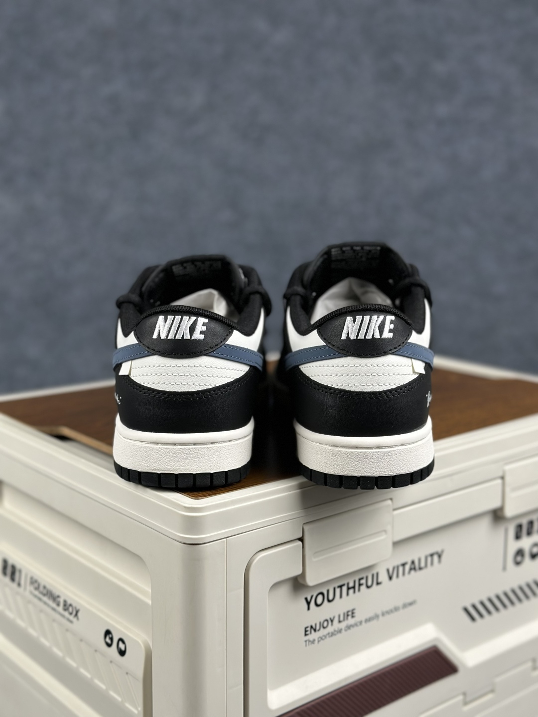 Nike SB Dunk Low 绑带低帮休闲滑板鞋 BB0620-122-Top High Quatity Cheap Sneakers Fashion Clothing Clothes Bags handbags Shoes of all Brand wholesale With The best Quality And Beautiful Price from China Factory Chinese suppliers wholesaler seller Nike SB Dunk Low 绑带低帮休闲滑板鞋 BB0620-122