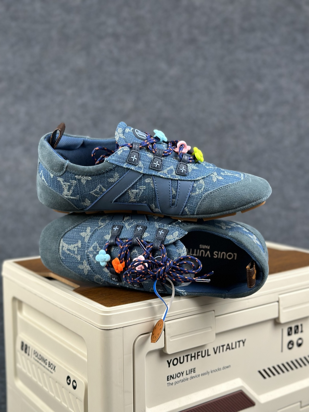 lv 最新Sneakerina系列 情侣款 玛丽珍 丹宁牛仔布 芭蕾运动鞋 德训鞋 休闲 平底鞋-Top High Quatity Cheap Sneakers Fashion Clothing Clothes Bags handbags Shoes of all Brand wholesale With The best Quality And Beautiful Price from China Factory Chinese suppliers wholesaler seller lv 最新Sneakerina系列 情侣款 玛丽珍 丹宁牛仔布 芭蕾运动鞋 德训鞋 休闲 平底鞋