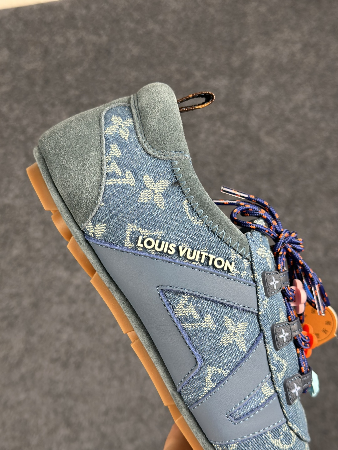 lv 最新Sneakerina系列 情侣款 玛丽珍 丹宁牛仔布 芭蕾运动鞋 德训鞋 休闲 平底鞋-Top High Quatity Cheap Sneakers Fashion Clothing Clothes Bags handbags Shoes of all Brand wholesale With The best Quality And Beautiful Price from China Factory Chinese suppliers wholesaler seller lv 最新Sneakerina系列 情侣款 玛丽珍 丹宁牛仔布 芭蕾运动鞋 德训鞋 休闲 平底鞋