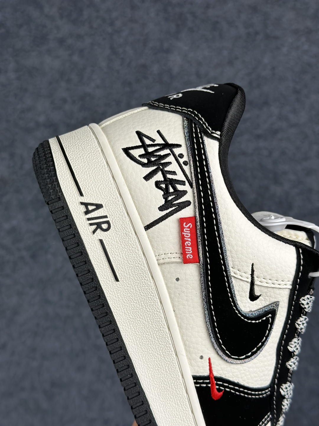 Nike Air Force 1 Low 耐克 空军一号低帮 DIY定制联名款 SS1979-025-Top High Quatity Cheap Sneakers Fashion Clothing Clothes Bags handbags Shoes of all Brand wholesale With The best Quality And Beautiful Price from China Factory Chinese suppliers wholesaler seller Nike Air Force 1 Low 耐克 空军一号低帮 DIY定制联名款 SS1979-025