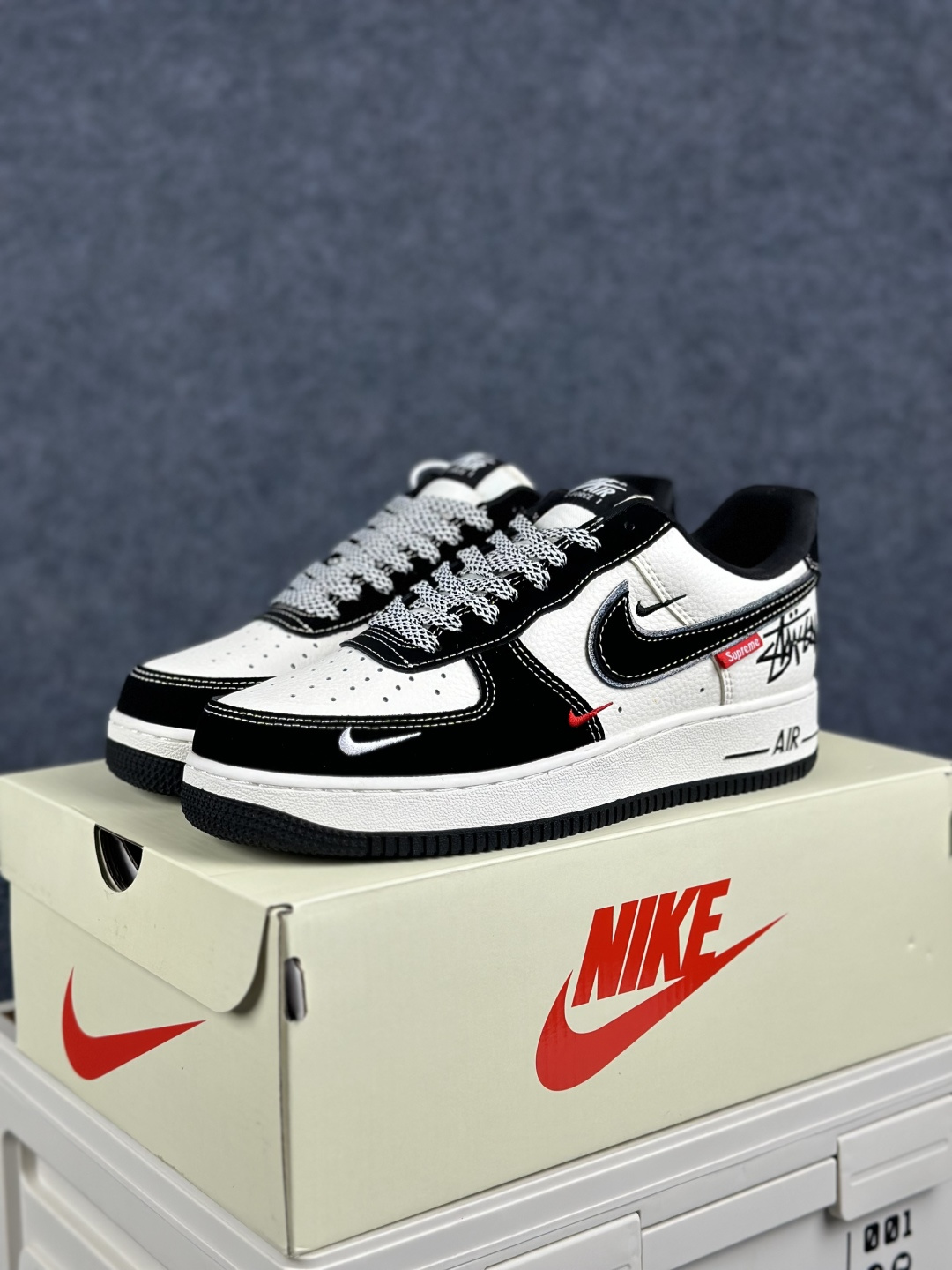 Nike Air Force 1 Low 耐克 空军一号低帮 DIY定制联名款 SS1979-025-Top High Quatity Cheap Sneakers Fashion Clothing Clothes Bags handbags Shoes of all Brand wholesale With The best Quality And Beautiful Price from China Factory Chinese suppliers wholesaler seller Nike Air Force 1 Low 耐克 空军一号低帮 DIY定制联名款 SS1979-025