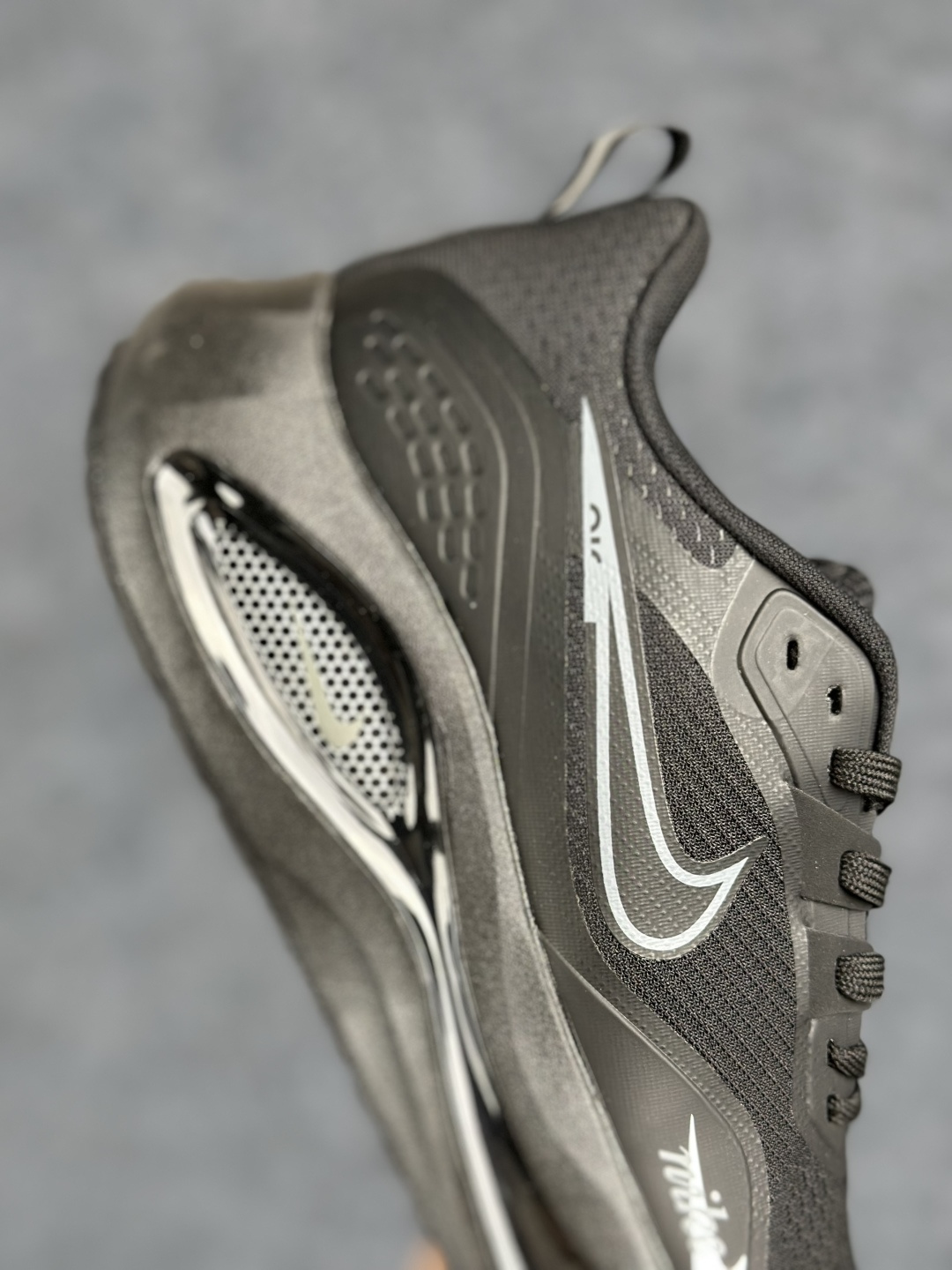 Nike Zoom Winflo 40 登月网面透气跑步鞋 DA9836-007-Top High Quatity Cheap Sneakers Fashion Clothing Clothes Bags handbags Shoes of all Brand wholesale With The best Quality And Beautiful Price from China Factory Chinese suppliers wholesaler seller Nike Zoom Winflo 40 登月网面透气跑步鞋 DA9836-007