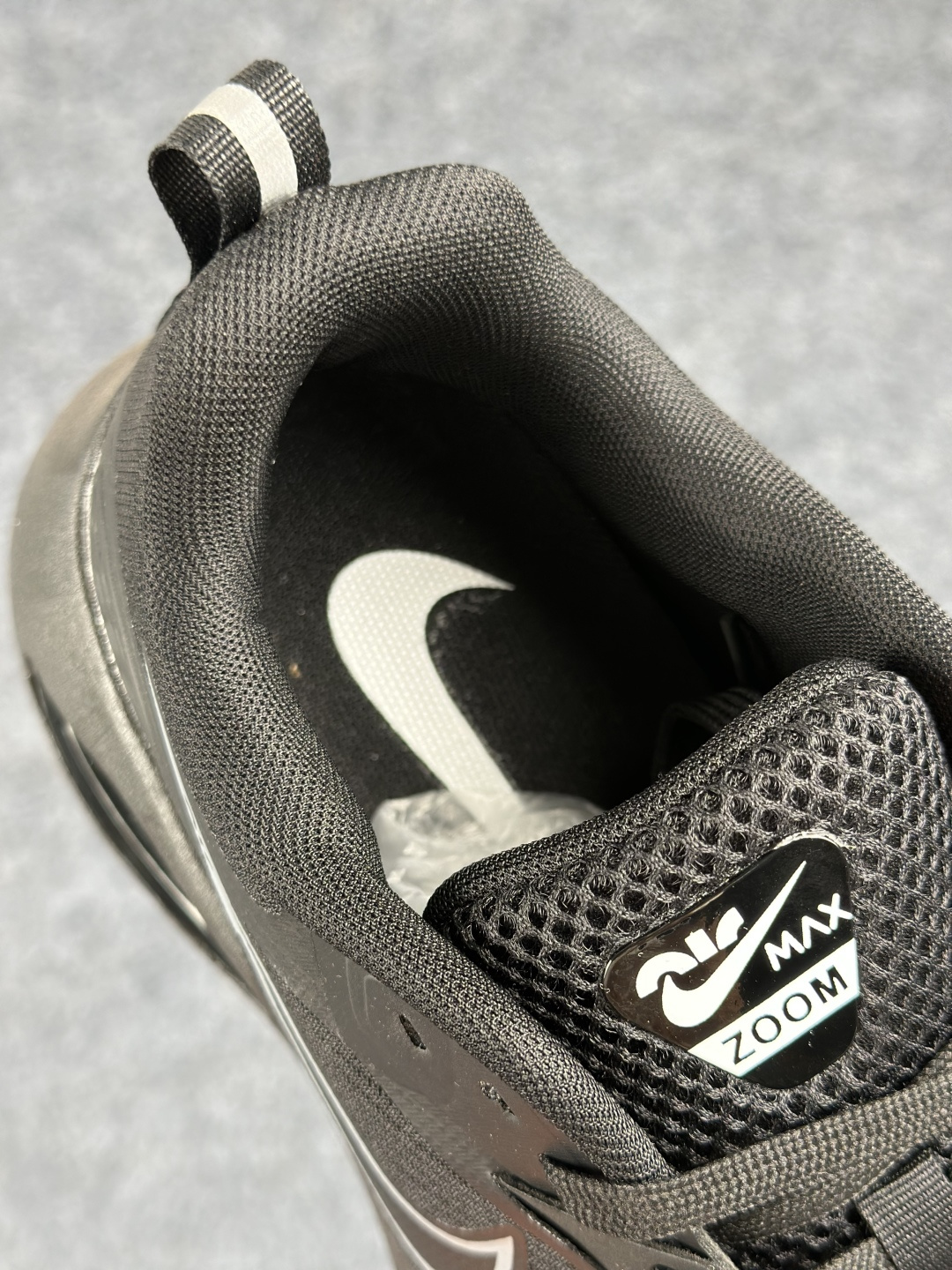 Nike Zoom Winflo 40 登月网面透气跑步鞋 DA9836-007-Top High Quatity Cheap Sneakers Fashion Clothing Clothes Bags handbags Shoes of all Brand wholesale With The best Quality And Beautiful Price from China Factory Chinese suppliers wholesaler seller Nike Zoom Winflo 40 登月网面透气跑步鞋 DA9836-007