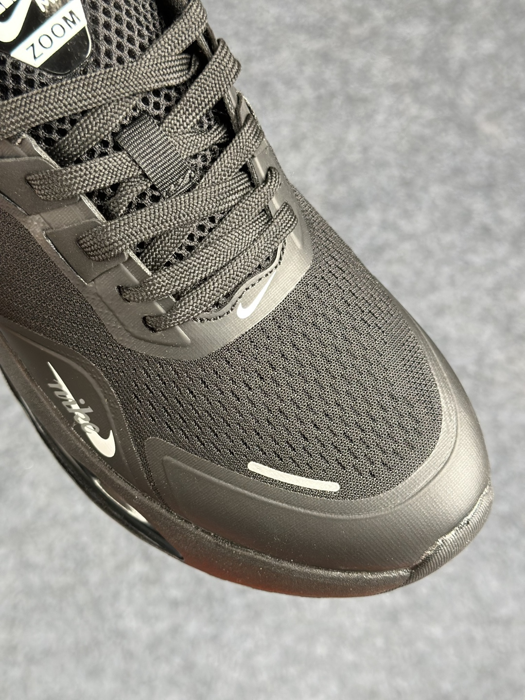 Nike Zoom Winflo 40 登月网面透气跑步鞋 DA9836-007-Top High Quatity Cheap Sneakers Fashion Clothing Clothes Bags handbags Shoes of all Brand wholesale With The best Quality And Beautiful Price from China Factory Chinese suppliers wholesaler seller Nike Zoom Winflo 40 登月网面透气跑步鞋 DA9836-007