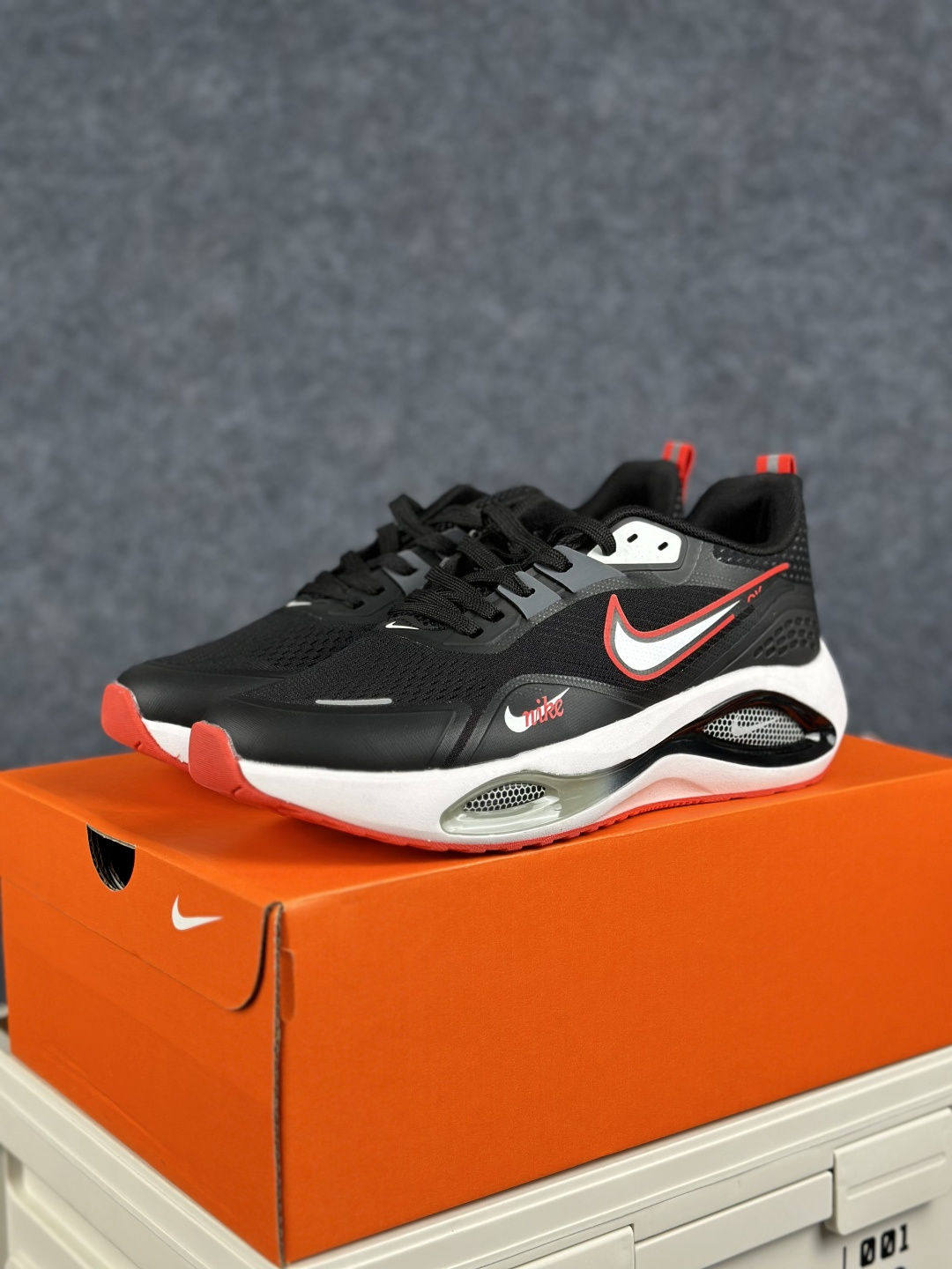 Nike Zoom Winflo 40 登月网面透气跑步鞋 DA9836-004-Top High Quatity Cheap Sneakers Fashion Clothing Clothes Bags handbags Shoes of all Brand wholesale With The best Quality And Beautiful Price from China Factory Chinese suppliers wholesaler seller Nike Zoom Winflo 40 登月网面透气跑步鞋 DA9836-004