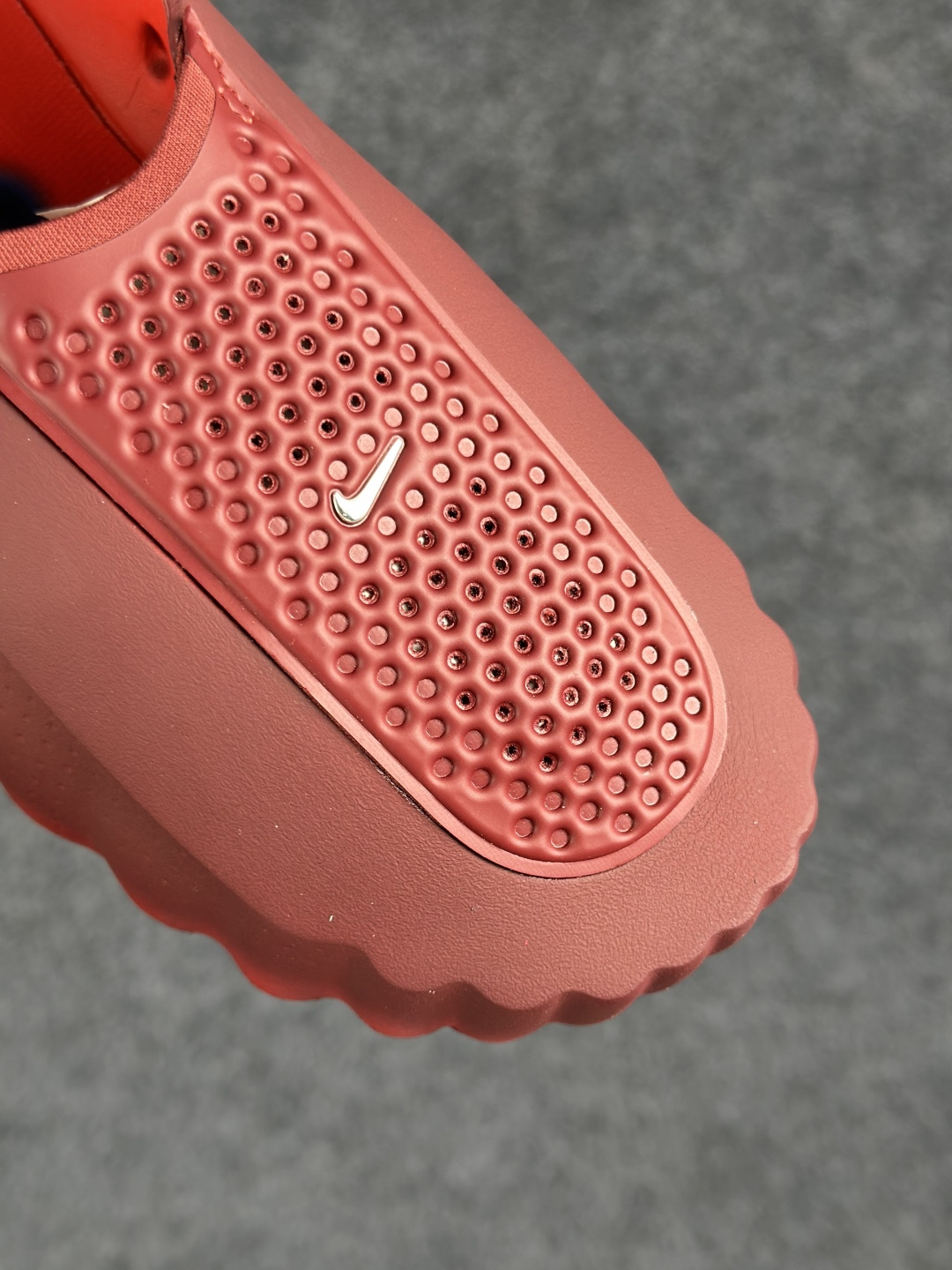 Nike Mind 001 神经科学足底按摩拖鞋 HQ4307-601 深红渐变-Top High Quatity Cheap Sneakers Fashion Clothing Clothes Bags handbags Shoes of all Brand wholesale With The best Quality And Beautiful Price from China Factory Chinese suppliers wholesaler seller Nike Mind 001 神经科学足底按摩拖鞋 HQ4307-601 深红渐变