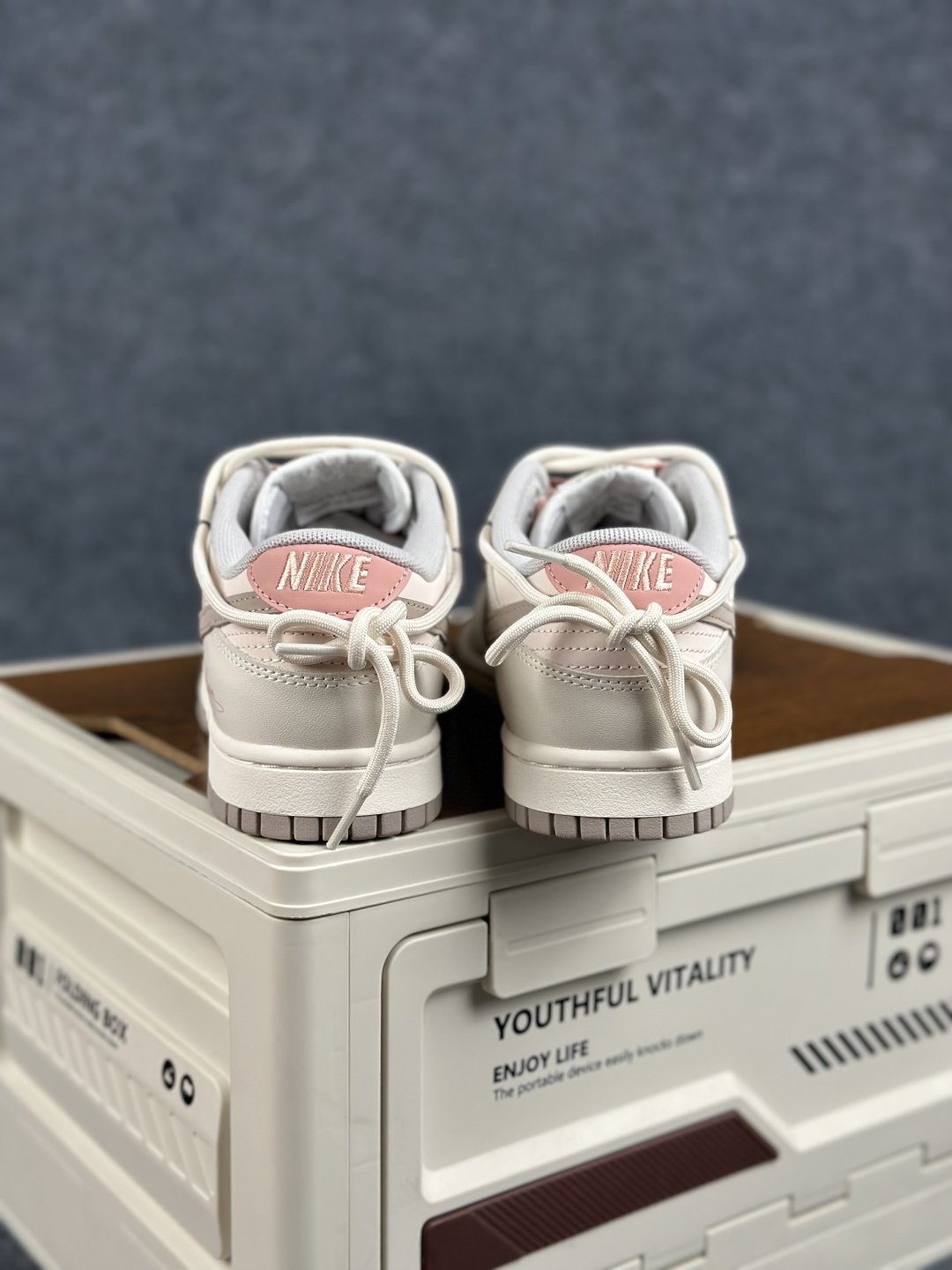 Nike SB Dunk Low 绑带低帮休闲滑板鞋 PG0510-057-Top High Quatity Cheap Sneakers Fashion Clothing Clothes Bags handbags Shoes of all Brand wholesale With The best Quality And Beautiful Price from China Factory Chinese suppliers wholesaler seller Nike SB Dunk Low 绑带低帮休闲滑板鞋 PG0510-057