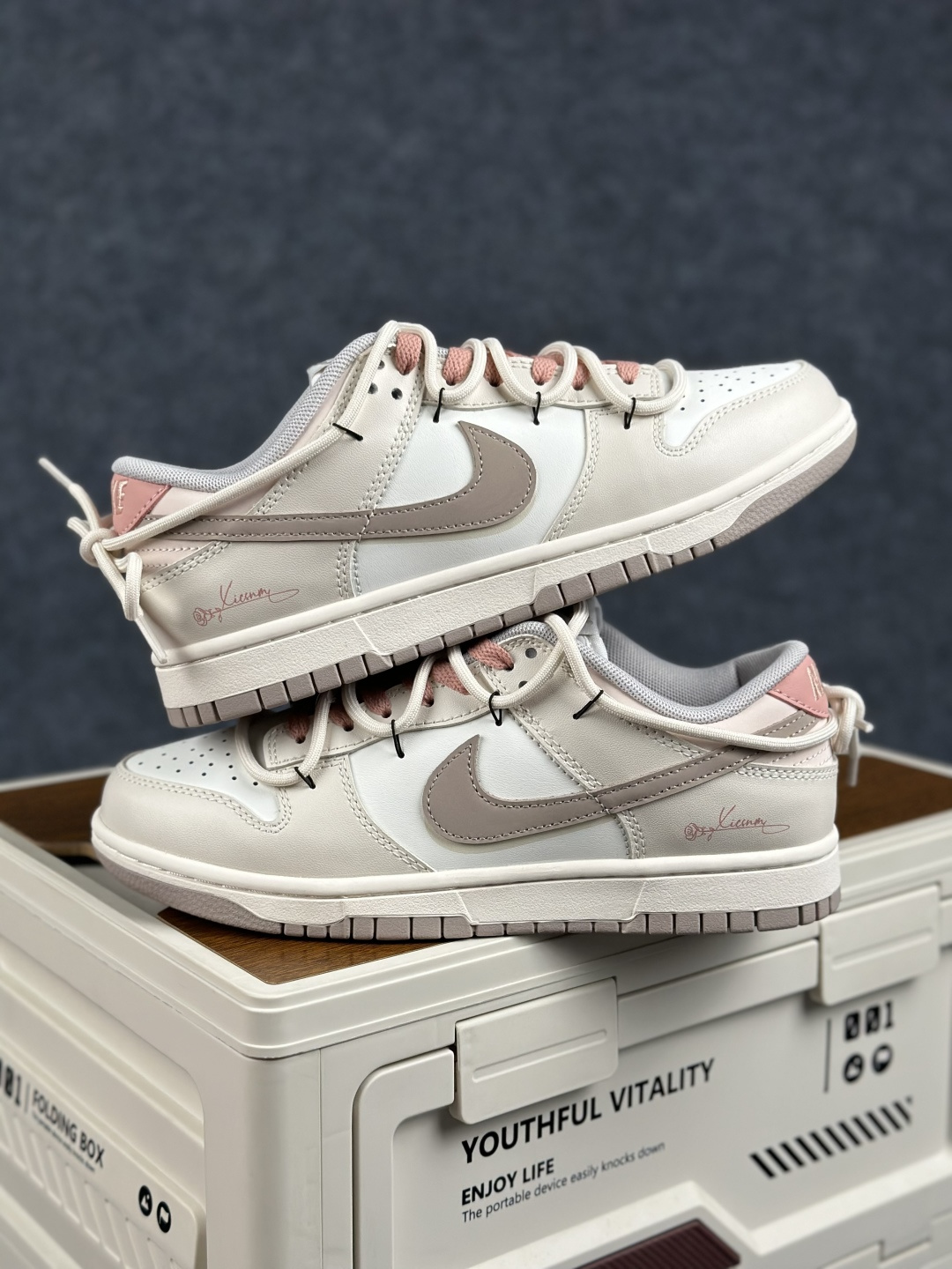 Nike SB Dunk Low 绑带低帮休闲滑板鞋 PG0510-057-Top High Quatity Cheap Sneakers Fashion Clothing Clothes Bags handbags Shoes of all Brand wholesale With The best Quality And Beautiful Price from China Factory Chinese suppliers wholesaler seller Nike SB Dunk Low 绑带低帮休闲滑板鞋 PG0510-057