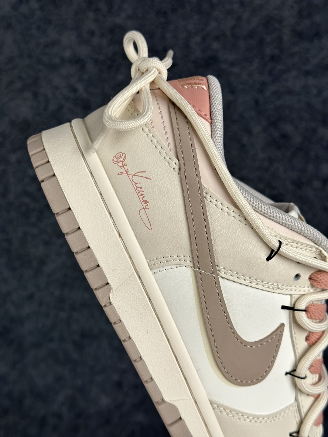 Nike SB Dunk Low 绑带低帮休闲滑板鞋 PG0510-057-Top High Quatity Cheap Sneakers Fashion Clothing Clothes Bags handbags Shoes of all Brand wholesale With The best Quality And Beautiful Price from China Factory Chinese suppliers wholesaler seller Nike SB Dunk Low 绑带低帮休闲滑板鞋 PG0510-057