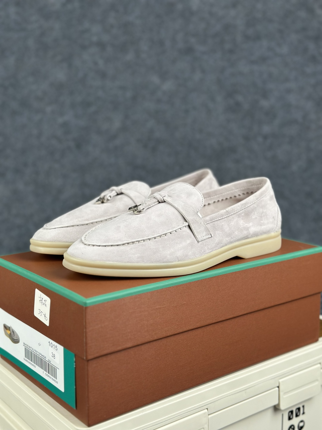 Loro Piana LP乐悠翩雅25 舒适锁头乐福鞋-Top High Quatity Cheap Sneakers Fashion Clothing Clothes Bags handbags Shoes of all Brand wholesale With The best Quality And Beautiful Price from China Factory Chinese suppliers wholesaler seller Loro Piana LP乐悠翩雅25 舒适锁头乐福鞋