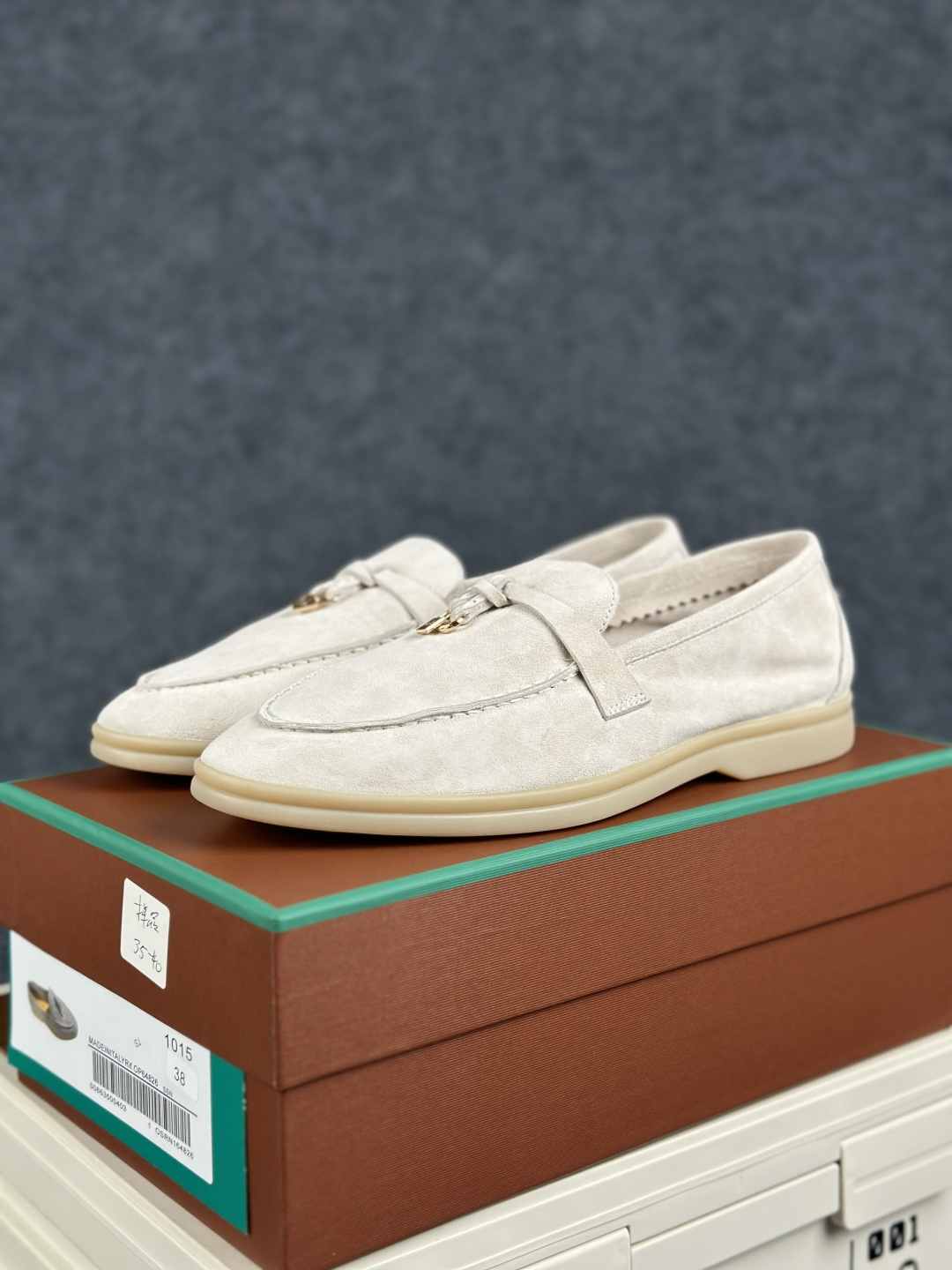 Loro Piana LP乐悠翩雅25 舒适锁头乐福鞋-Top High Quatity Cheap Sneakers Fashion Clothing Clothes Bags handbags Shoes of all Brand wholesale With The best Quality And Beautiful Price from China Factory Chinese suppliers wholesaler seller Loro Piana LP乐悠翩雅25 舒适锁头乐福鞋