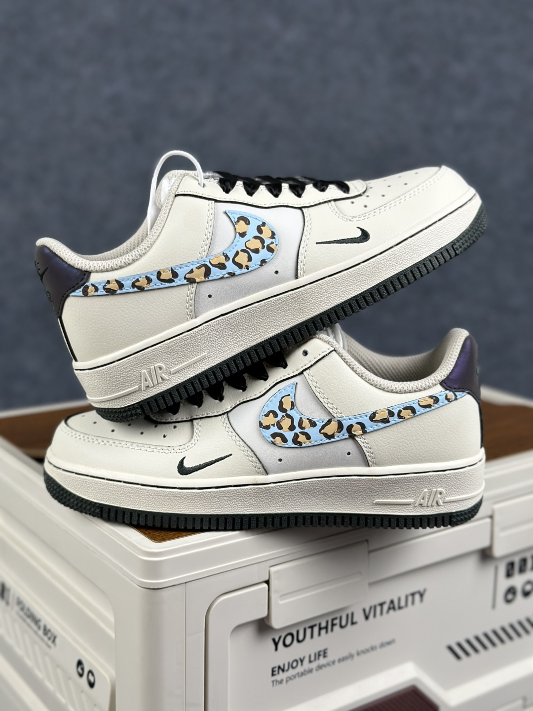 Nike Air Force 1'07 Low 联名款 空军一号低帮休闲板鞋 FB1839-199