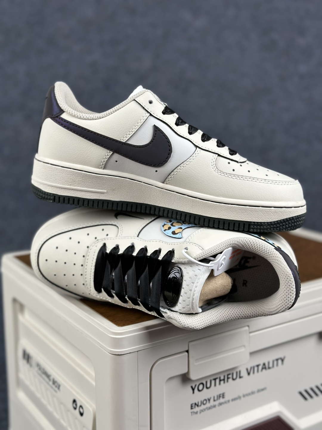 Nike Air Force 1'07 Low 联名款 空军一号低帮休闲板鞋 FB1839-199