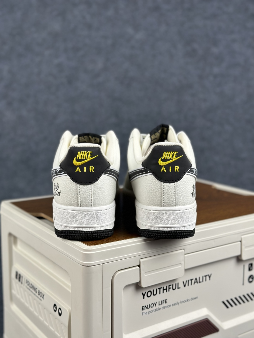 Nike Air Force 1'07 Low 联名款 空军一号低帮休闲板鞋 WY0655-104-Top High Quatity Cheap Sneakers Fashion Clothing Clothes Bags handbags Shoes of all Brand wholesale With The best Quality And Beautiful Price from China Factory Chinese suppliers wholesaler seller Nike Air Force 1'07 Low 联名款 空军一号低帮休闲板鞋 WY0655-104