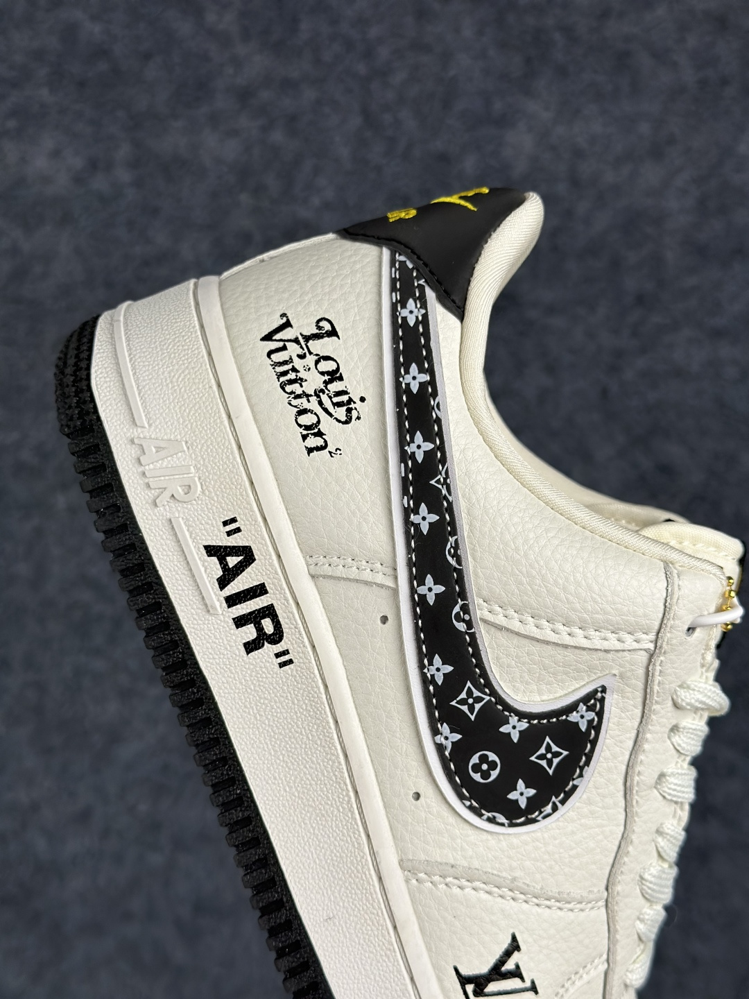 Nike Air Force 1'07 Low 联名款 空军一号低帮休闲板鞋 WY0655-104-Top High Quatity Cheap Sneakers Fashion Clothing Clothes Bags handbags Shoes of all Brand wholesale With The best Quality And Beautiful Price from China Factory Chinese suppliers wholesaler seller Nike Air Force 1'07 Low 联名款 空军一号低帮休闲板鞋 WY0655-104