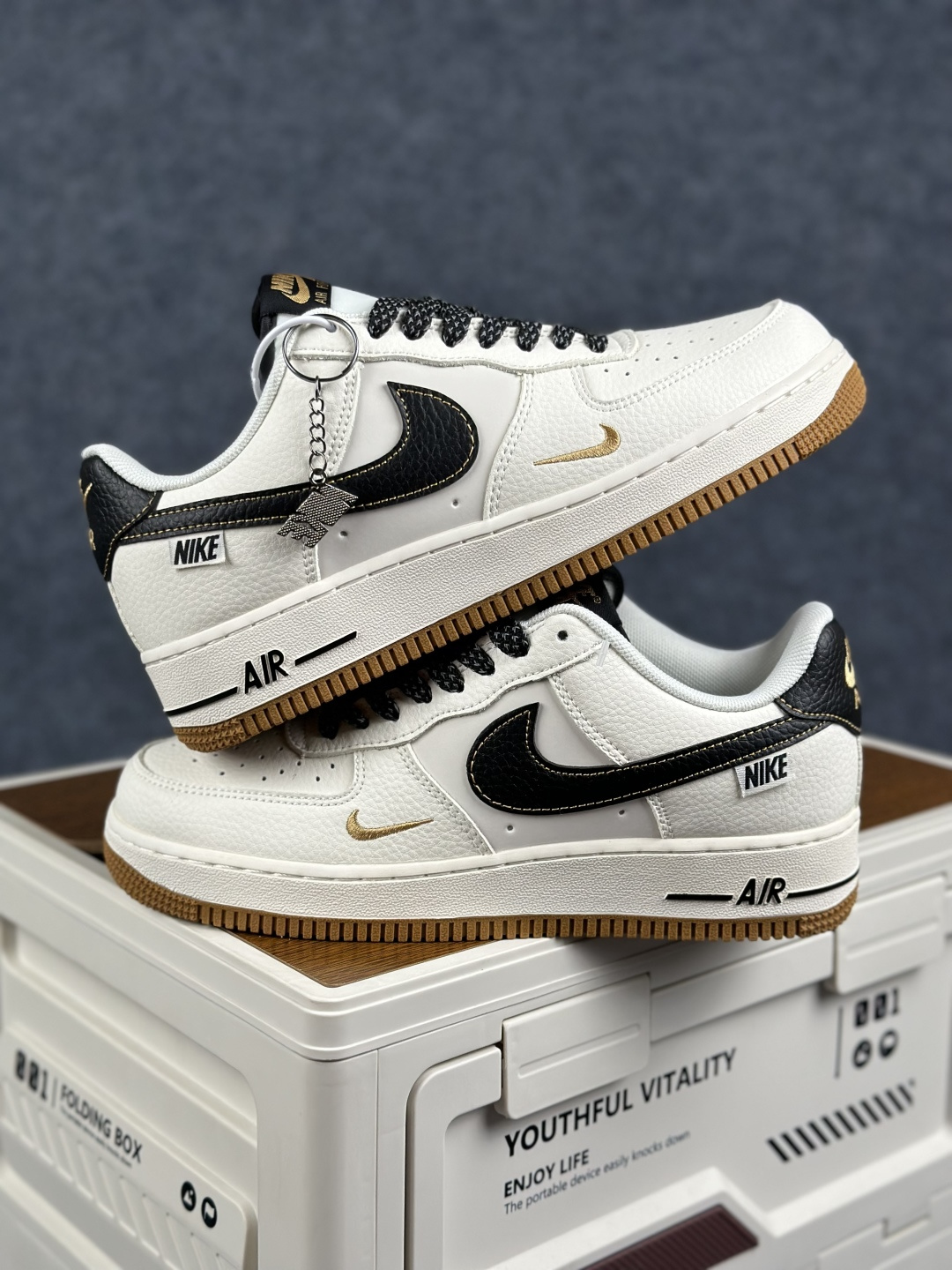 Nike Air Force 1'07 Low 联名款 空军一号低帮休闲板鞋 DN9688-115-Top High Quatity Cheap Sneakers Fashion Clothing Clothes Bags handbags Shoes of all Brand wholesale With The best Quality And Beautiful Price from China Factory Chinese suppliers wholesaler seller Nike Air Force 1'07 Low 联名款 空军一号低帮休闲板鞋 DN9688-115