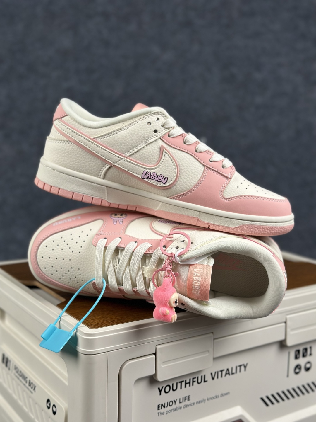 Nike Dunk Low Retro “DIY高端定制” 耐克低帮休闲运动板鞋滑板鞋 DS6608-009-Top High Quatity Cheap Sneakers Fashion Clothing Clothes Bags handbags Shoes of all Brand wholesale With The best Quality And Beautiful Price from China Factory Chinese suppliers wholesaler seller Nike Dunk Low Retro “DIY高端定制” 耐克低帮休闲运动板鞋滑板鞋 DS6608-009
