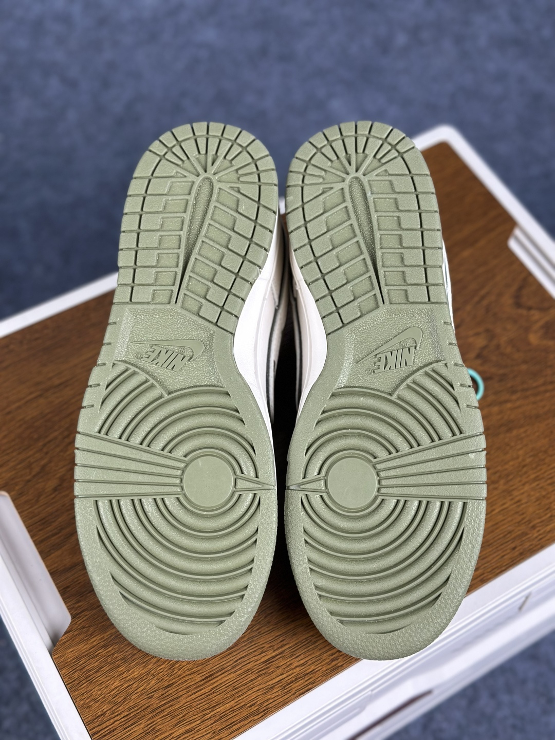 Nike Dunk Low Retro “DIY高端定制” 耐克低帮休闲运动板鞋滑板鞋 DS6608-008-Top High Quatity Cheap Sneakers Fashion Clothing Clothes Bags handbags Shoes of all Brand wholesale With The best Quality And Beautiful Price from China Factory Chinese suppliers wholesaler seller Nike Dunk Low Retro “DIY高端定制” 耐克低帮休闲运动板鞋滑板鞋 DS6608-008