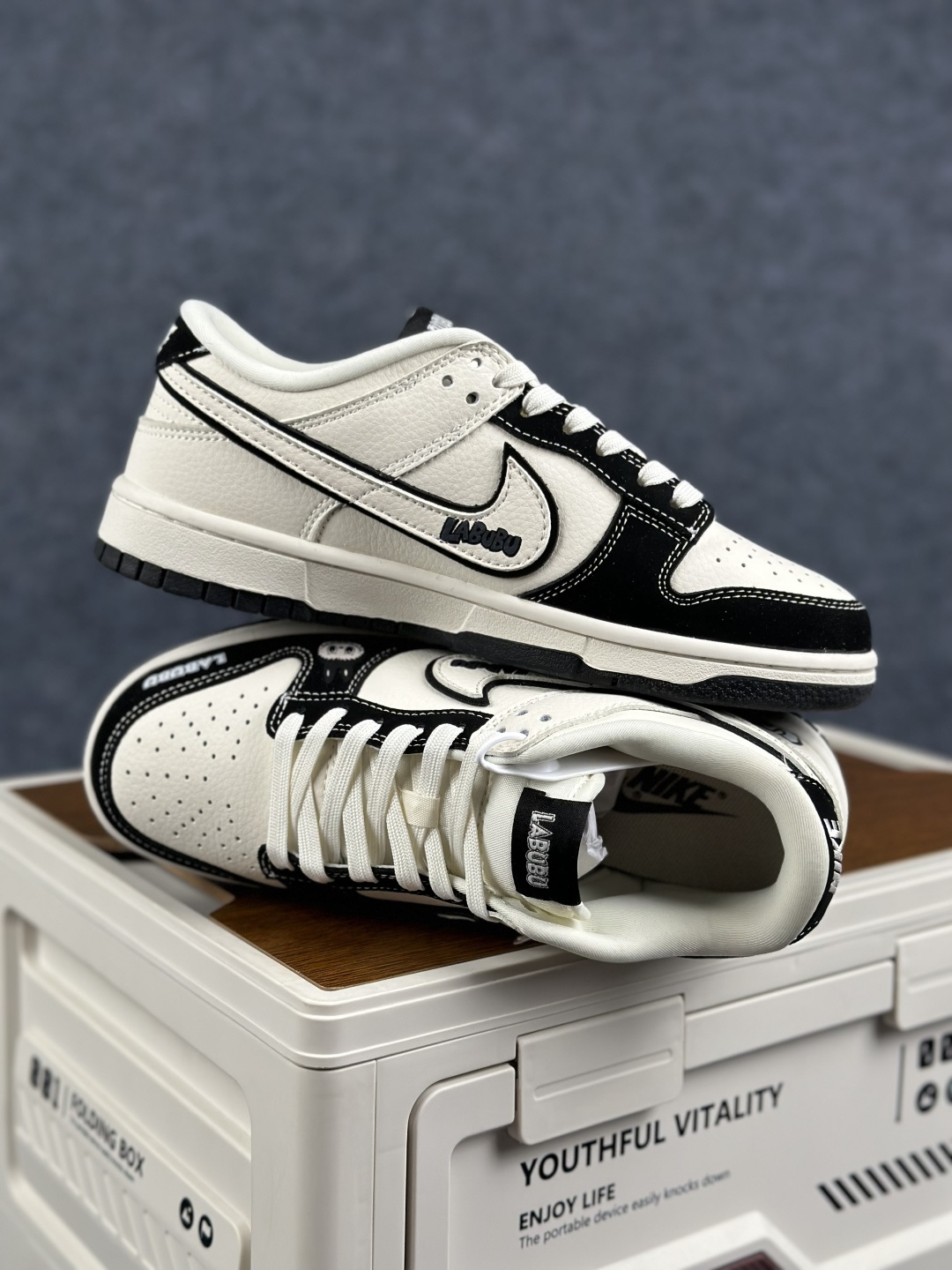Nike Dunk Low Retro “DIY高端定制” 耐克低帮休闲运动板鞋滑板鞋 DS6608-010-Top High Quatity Cheap Sneakers Fashion Clothing Clothes Bags handbags Shoes of all Brand wholesale With The best Quality And Beautiful Price from China Factory Chinese suppliers wholesaler seller Nike Dunk Low Retro “DIY高端定制” 耐克低帮休闲运动板鞋滑板鞋 DS6608-010