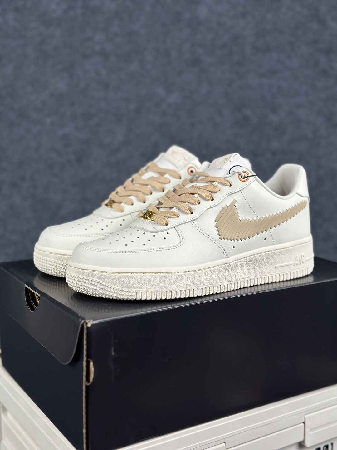 CNC版本NIKE AIR FORCE 1‘07 LV8 IR7011-121-Top High Quatity Cheap Sneakers Fashion Clothing Clothes Bags handbags Shoes of all Brand wholesale With The best Quality And Beautiful Price from China Factory Chinese suppliers wholesaler seller CNC版本NIKE AIR FORCE 1‘07 LV8 IR7011-121