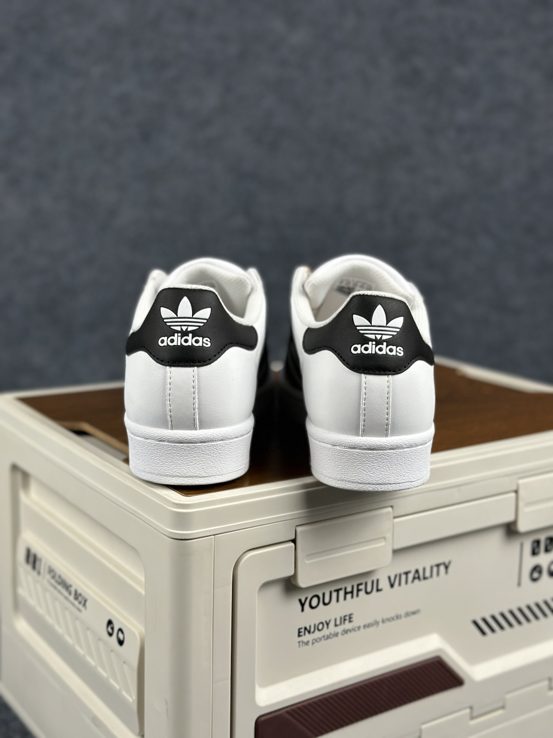 Adidas Originals Superstar 全新配色 定制贝壳头休闲板鞋 EG4958-Top High Quatity Cheap Sneakers Fashion Clothing Clothes Bags handbags Shoes of all Brand wholesale With The best Quality And Beautiful Price from China Factory Chinese suppliers wholesaler seller Adidas Originals Superstar 全新配色 定制贝壳头休闲板鞋 EG4958